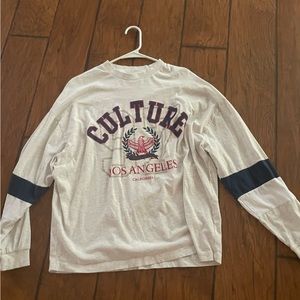 Culture, medium, white and navy blue
